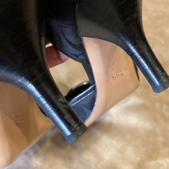 COACH Allison Black/BLK Heels - Picture 9 of 9